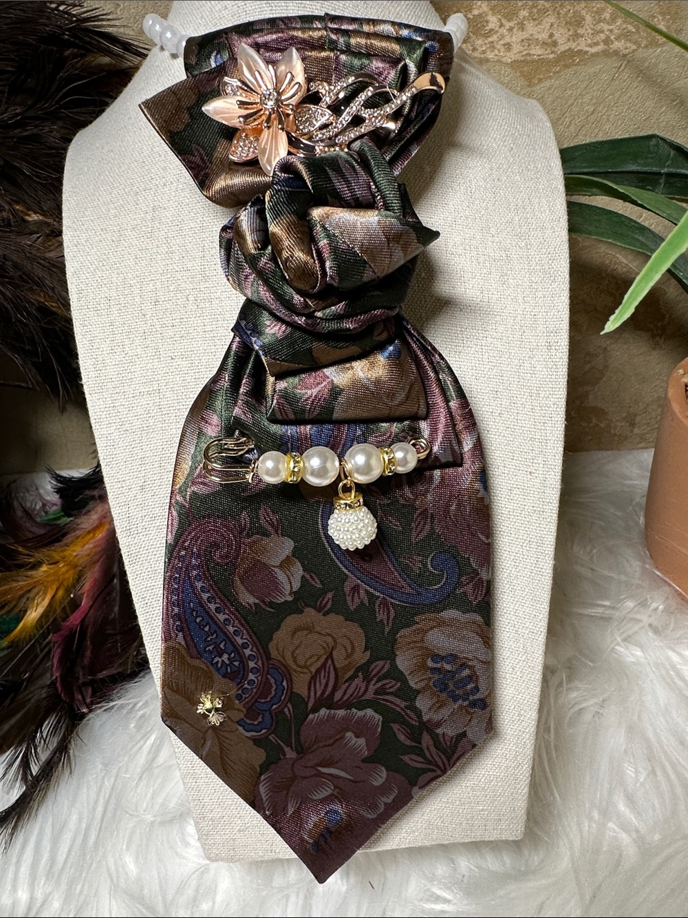100% Silk necklace tie